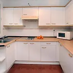 Apartamentos Leo Islamar